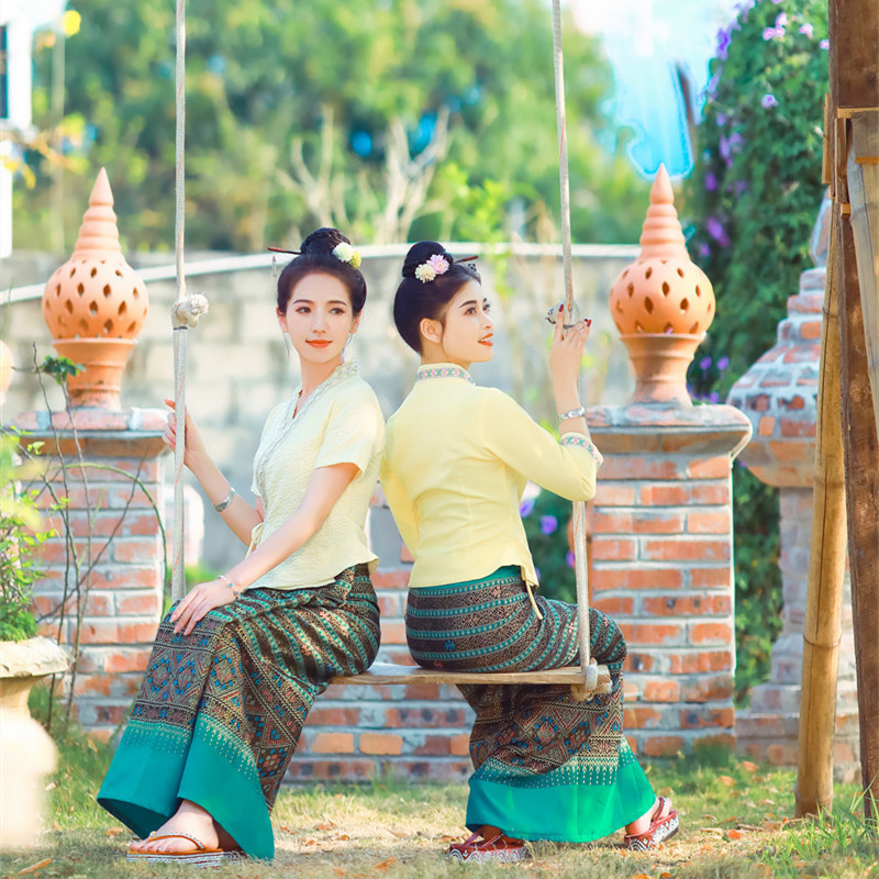 Thai Silk Blouse - 伝統的なタイダイの衣装,ブラウスとスカート,水しぶきのフェスティバルウェア,ライトイエロー,夏,ユンナンxishuangbanna