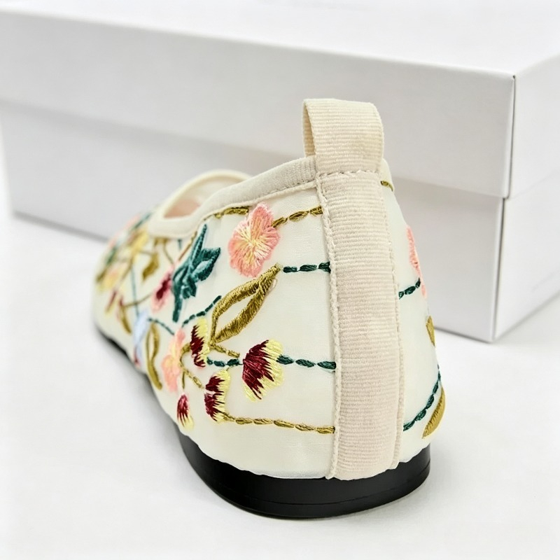 ラウンドトゥメッシュバレエフラットシューズ女性刺繍花メリージ - Women'S Ethnic Fashion Brands のレビューと価格