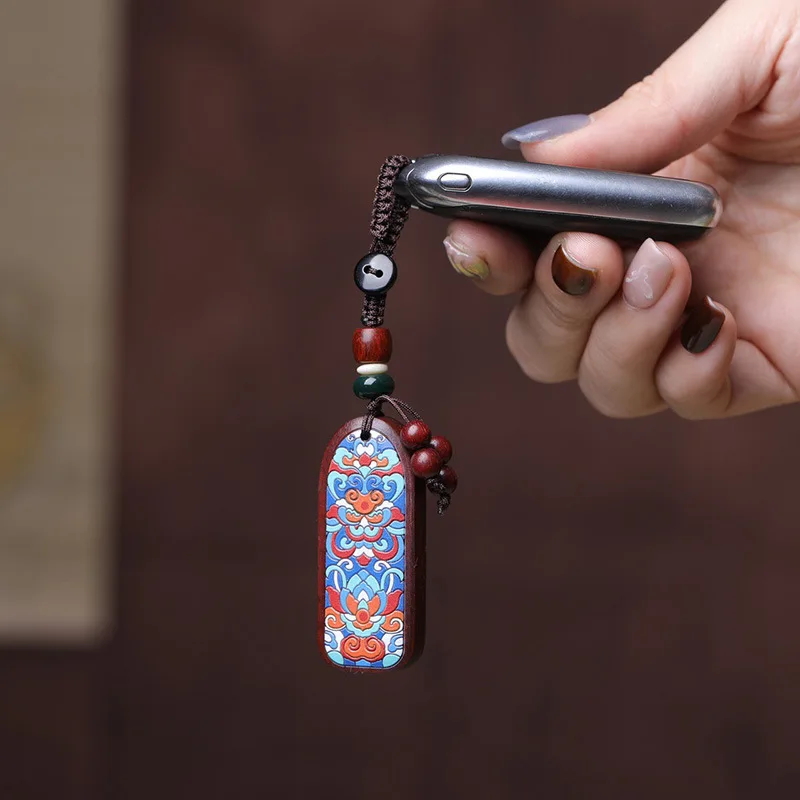 天然サンダルウッドの絵のキーホルダー,エスニックな目覚めのラ - Ethnic Fashion Meaning のレビューと価格