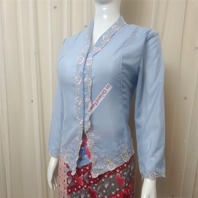 東南アジア諸国 ブルーピンク刺繍レース刺繍ブラウス+ヒップ巻 - Thai Silk Blouse のレビューと価格